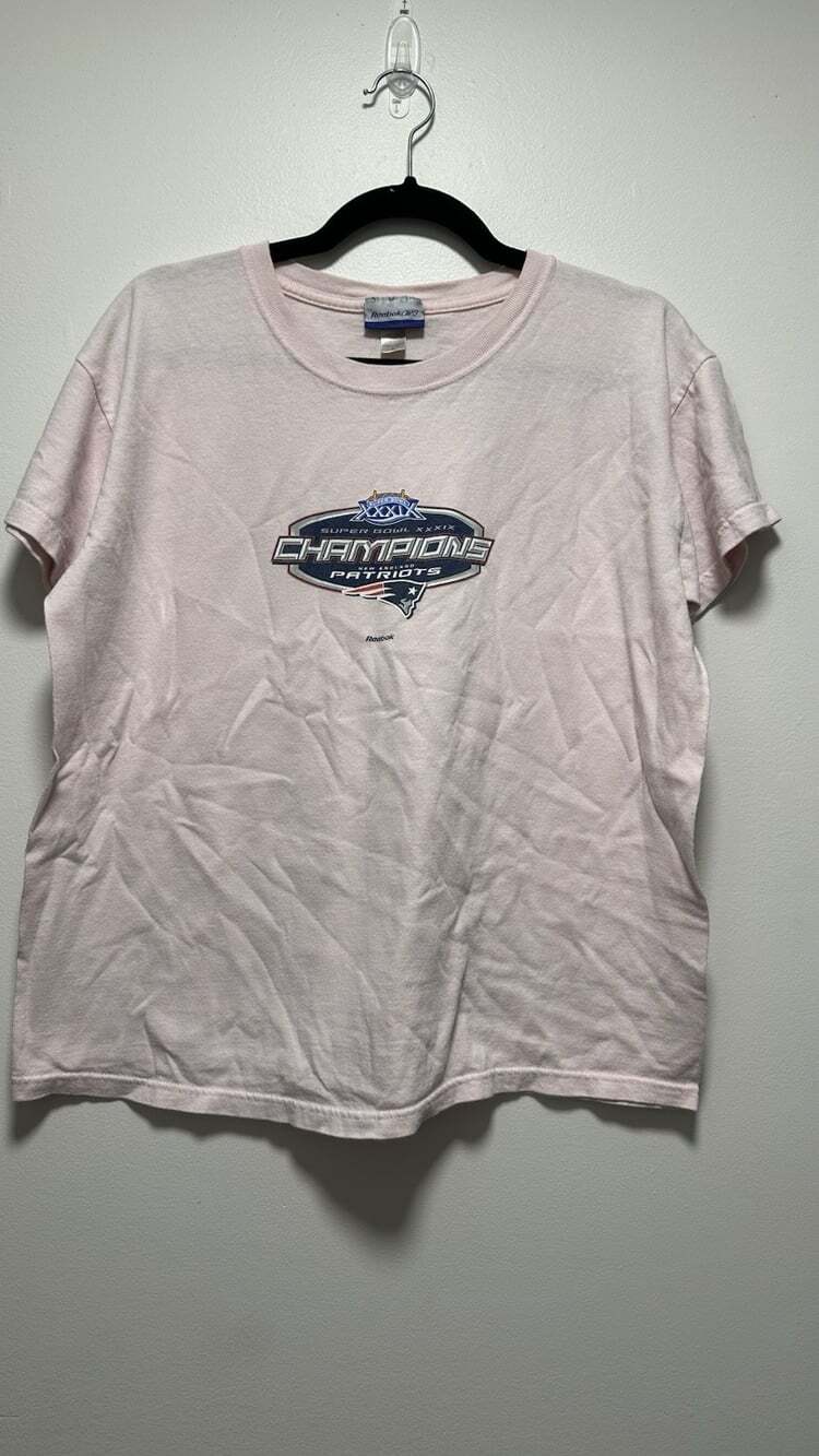 New England Patriots Vintage Pink Tee Shirt Reebox NFL Football Women's Size L